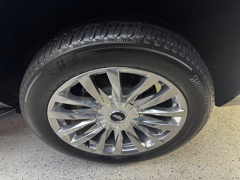 2023 Cadillac Escalade Image 24