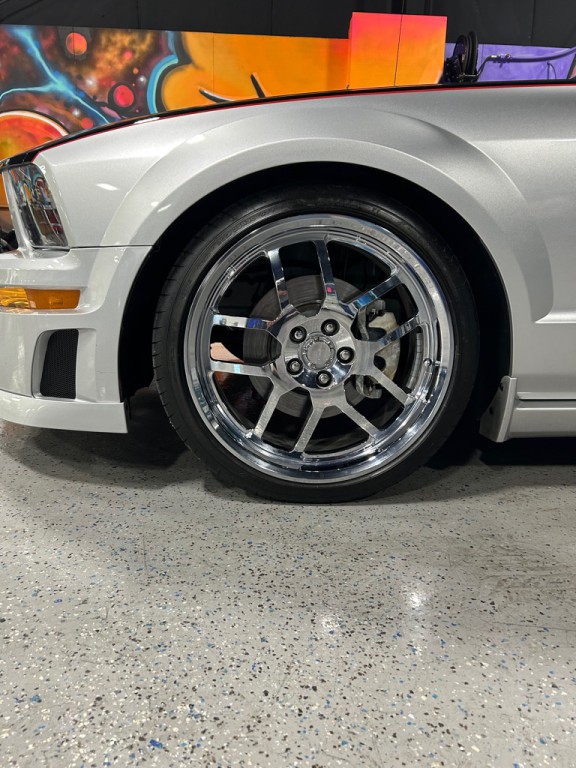 2009 Ford Mustang Image 9