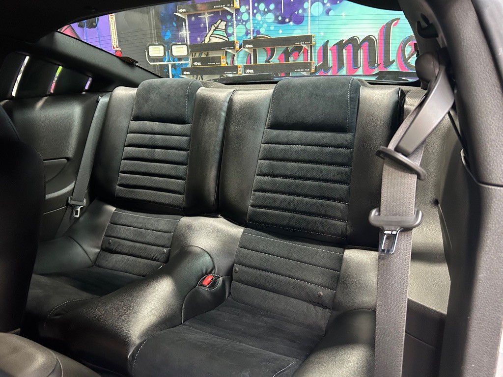 2009 Ford Mustang Image 15