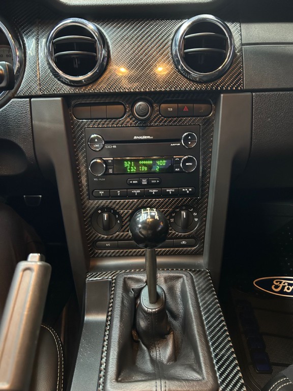 2009 Ford Mustang Image 18