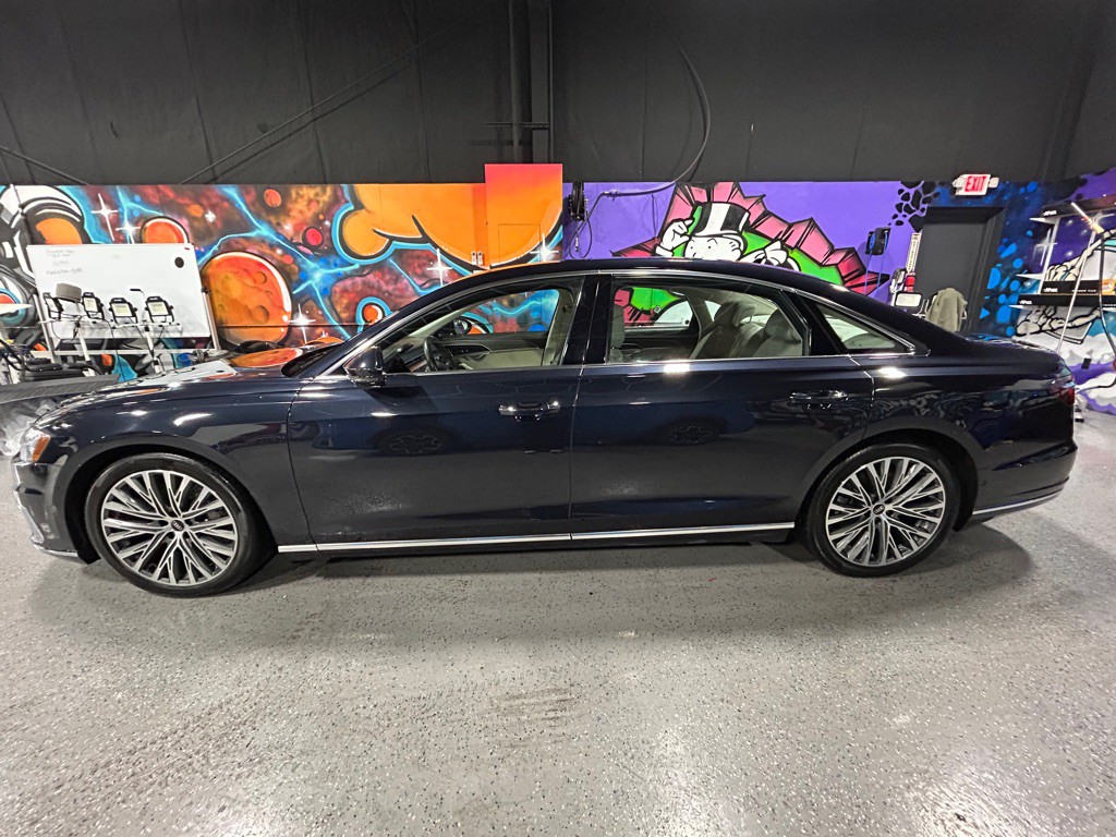 2021 Audi A8 Image 2