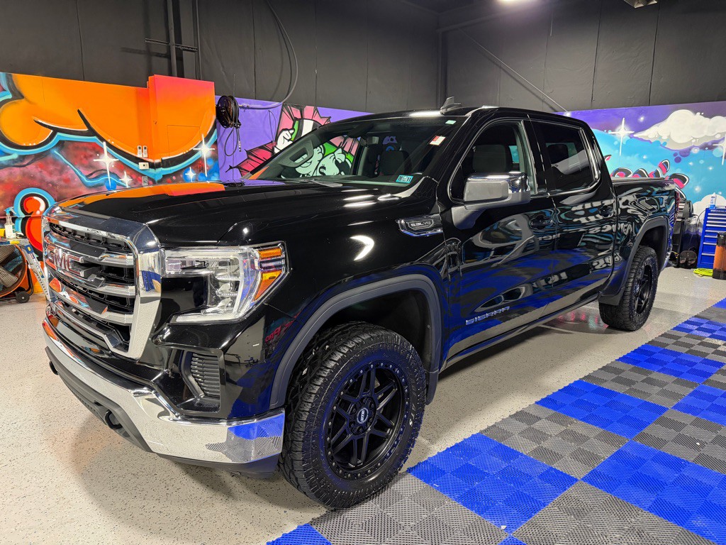 2021 GMC Sierra Image 1