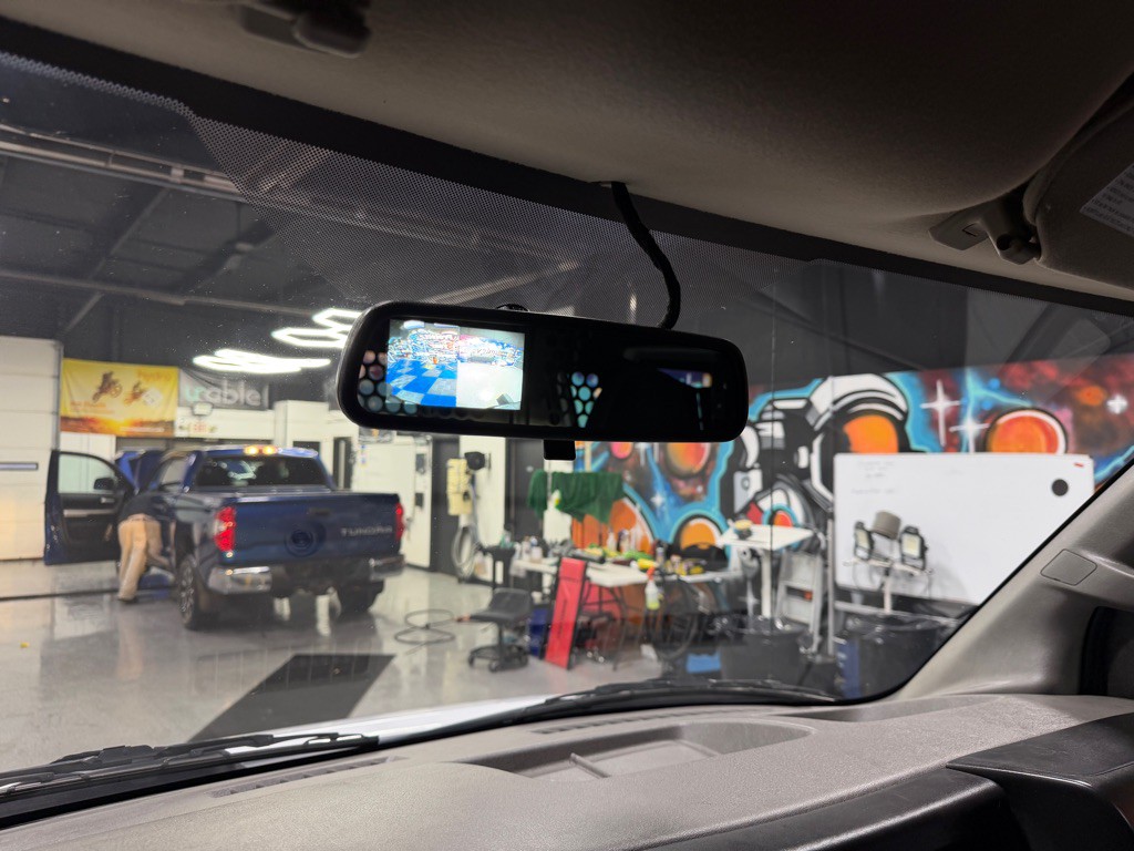 2024 Chevrolet Express Image 12