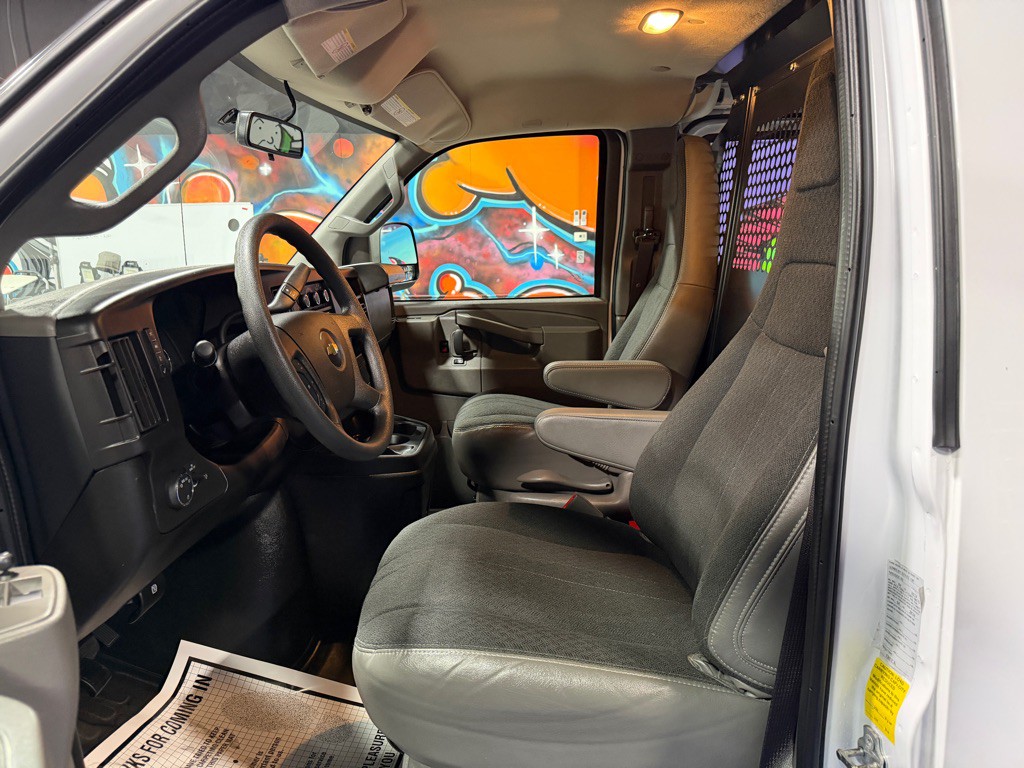 2024 Chevrolet Express Image 13