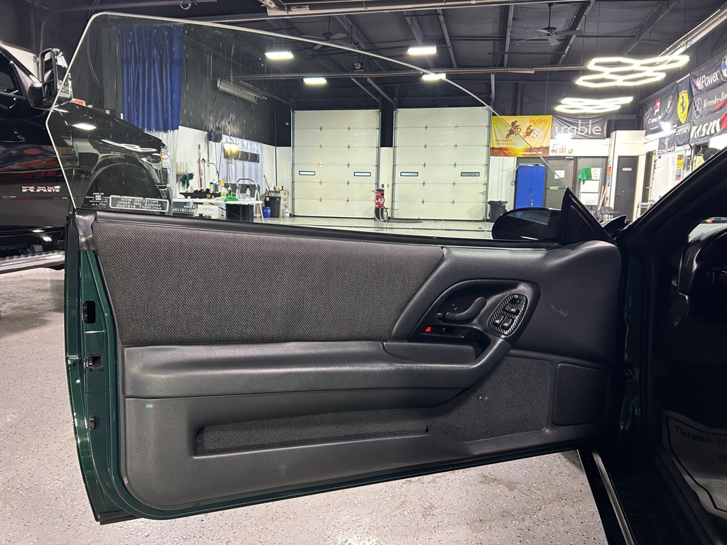 1994 Chevrolet Camaro Image 12