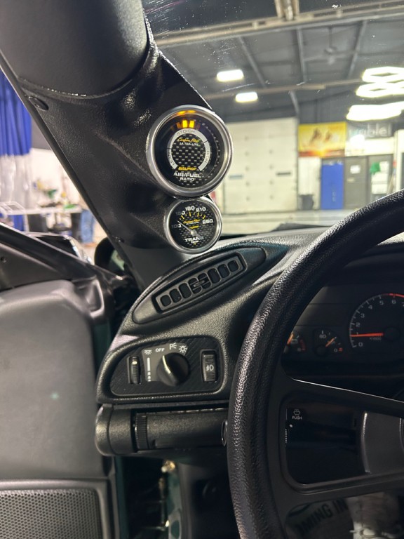 1994 Chevrolet Camaro Image 19