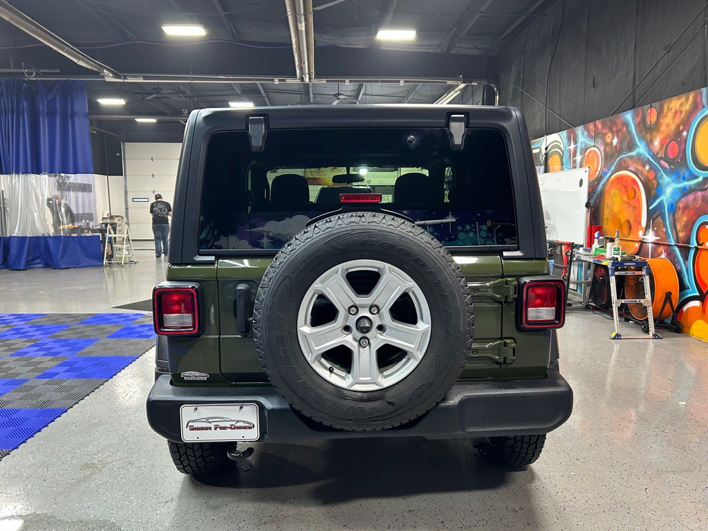 2021 Jeep Wrangler Image 5