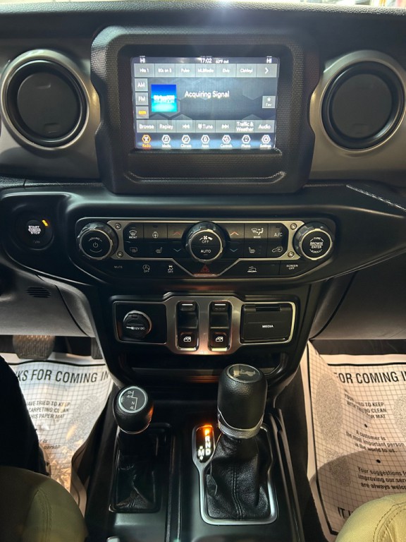 2021 Jeep Wrangler Image 20