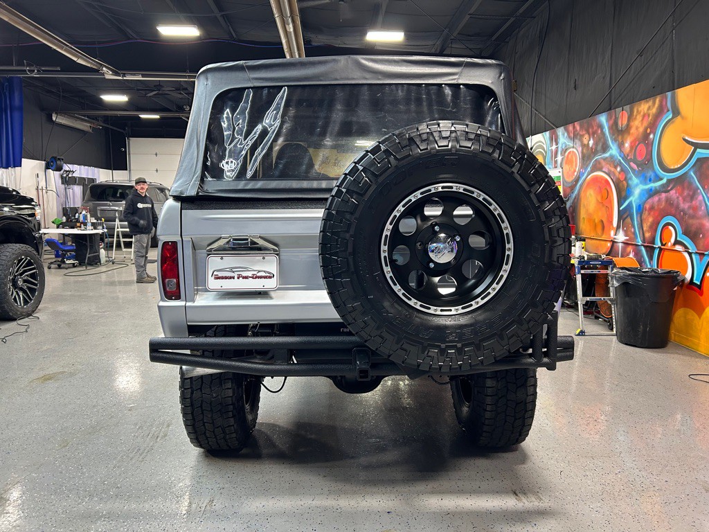1971 Ford Bronco Image 5