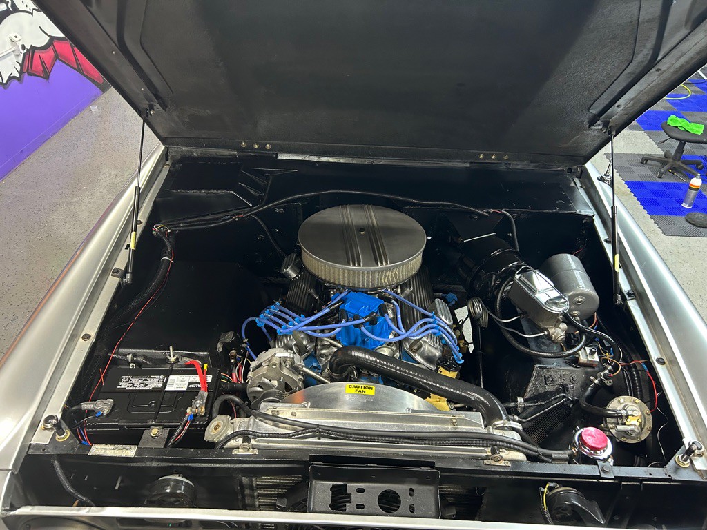 1971 Ford Bronco Image 9