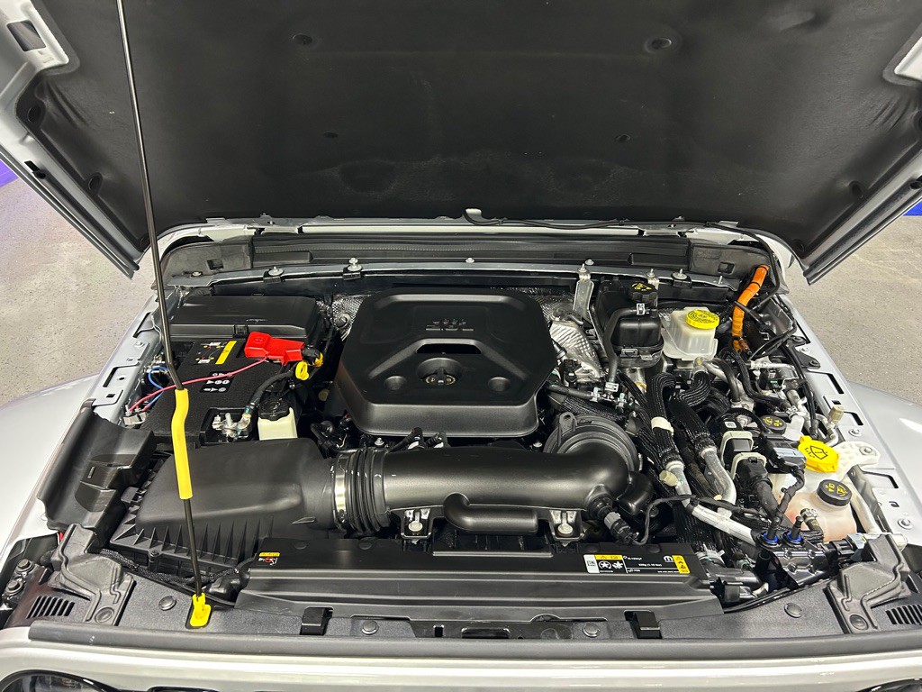 2024 Jeep Wrangler Image 9