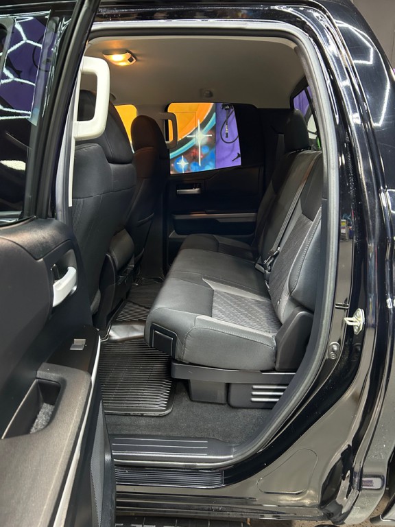 2017 Toyota Tundra Image 13