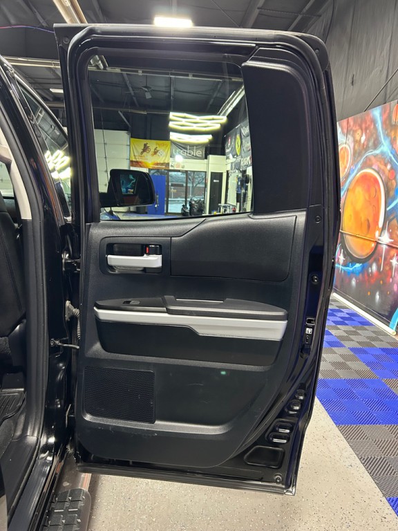 2017 Toyota Tundra Image 14