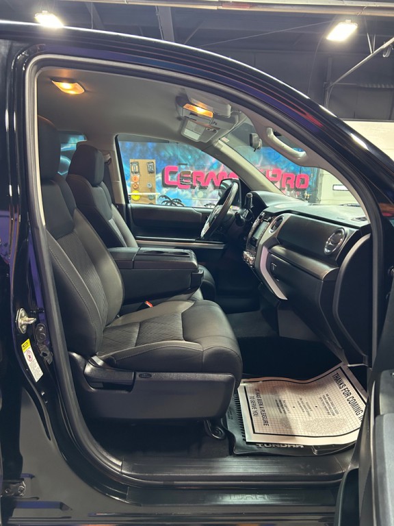 2017 Toyota Tundra Image 17