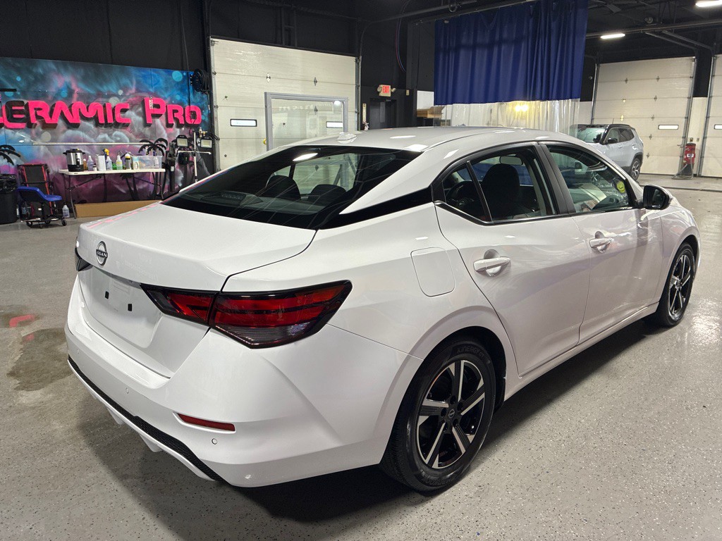 2025 Nissan Sentra Image 5