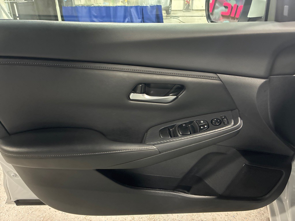 2025 Nissan Sentra Image 10