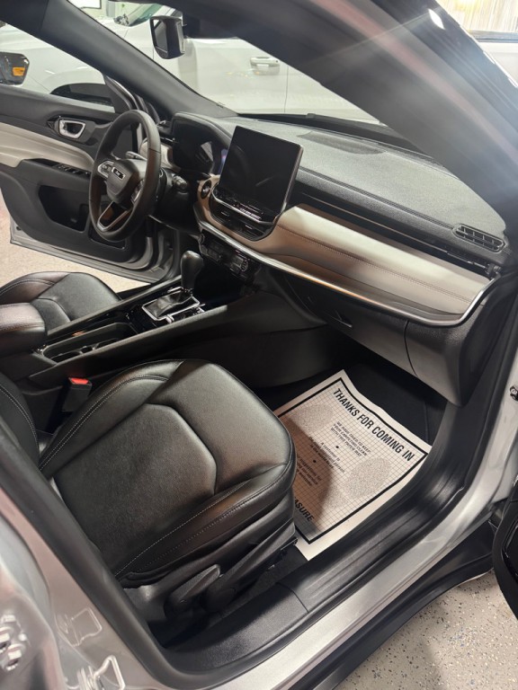 2025 Jeep Compass Image 14