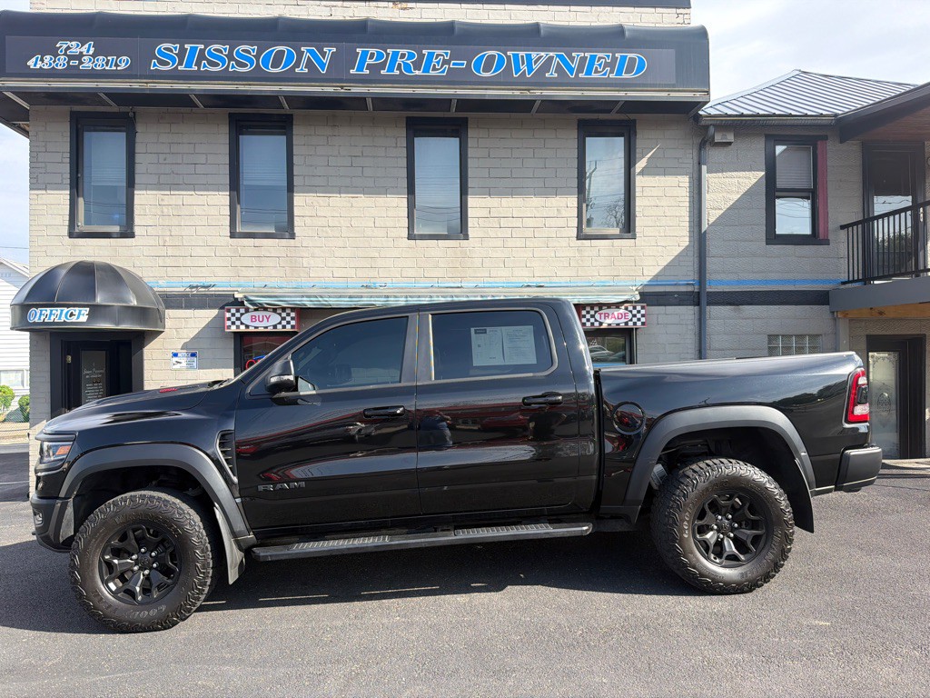 2023 RAM 1500 Image 2