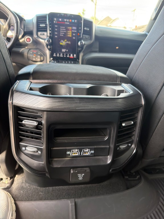 2023 RAM 1500 Image 12