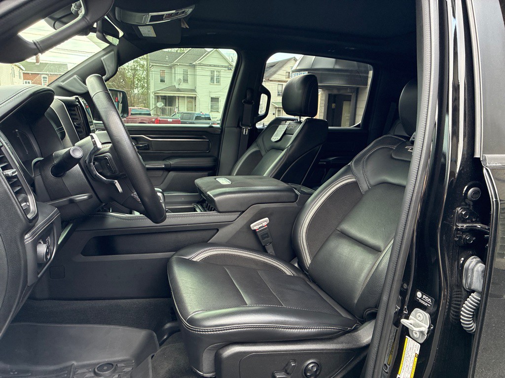 2023 RAM 1500 Image 16