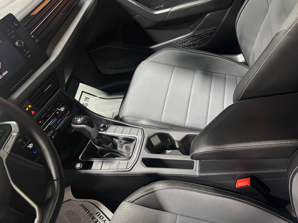2025 Volkswagen Jetta Image 19