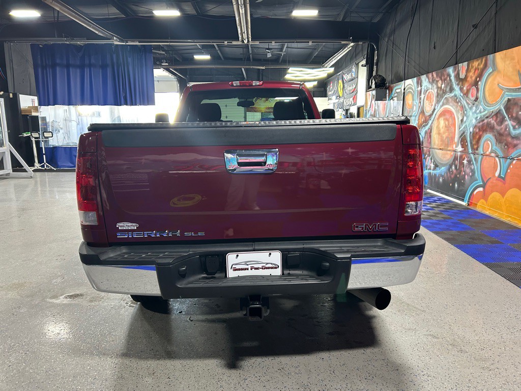 2007 GMC Sierra 2500 Image 5
