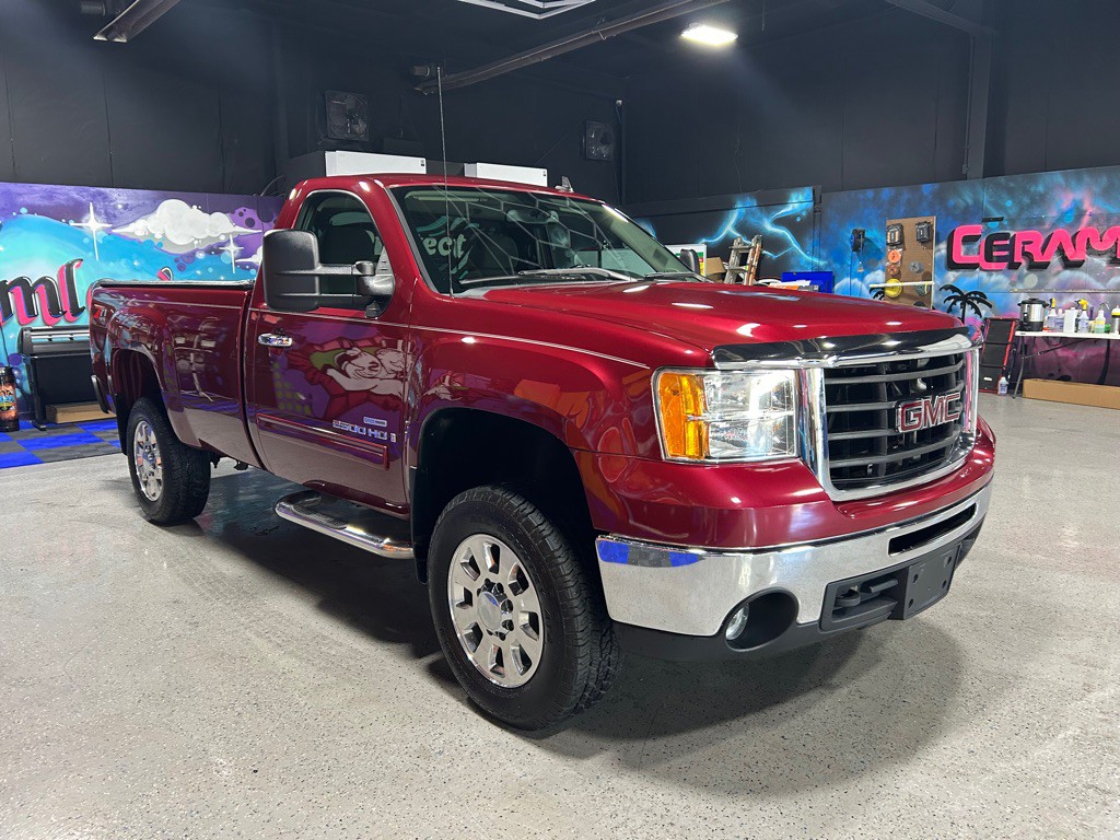 2007 GMC Sierra 2500 Image 8