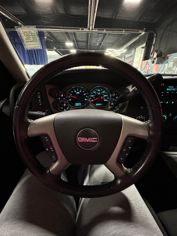 2007 GMC Sierra 2500 Image 16