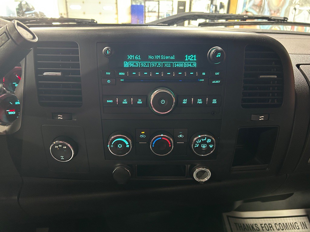 2007 GMC Sierra 2500 Image 18