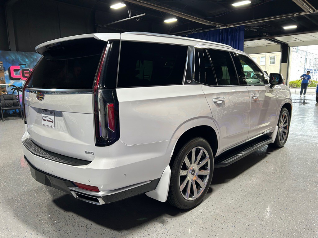 2022 Cadillac Escalade Image 32