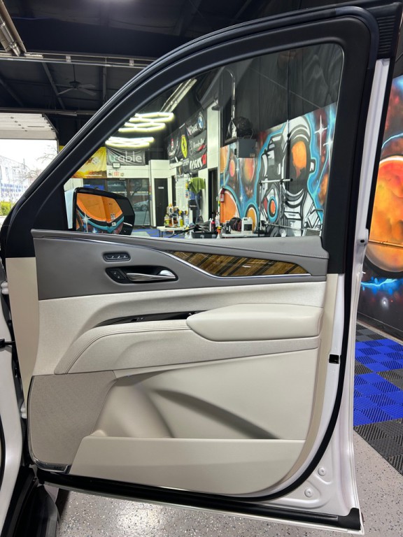 2022 Cadillac Escalade Image 22