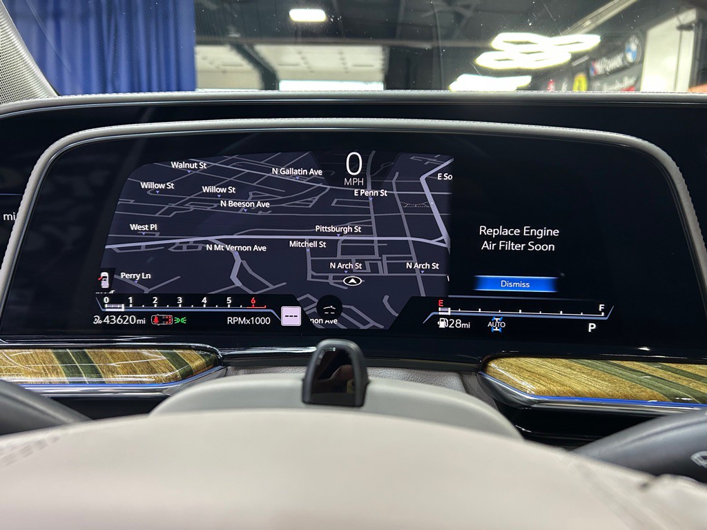 2022 Cadillac Escalade Image 25