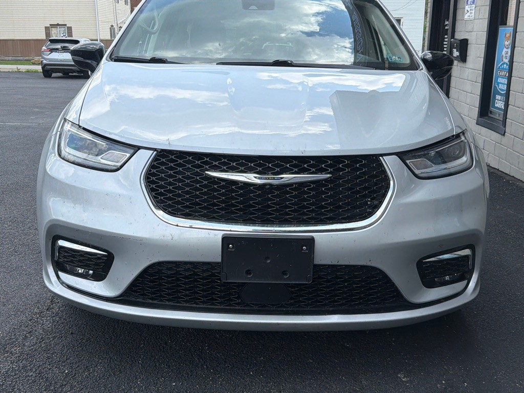 2024 Chrysler Pacifica Image 31
