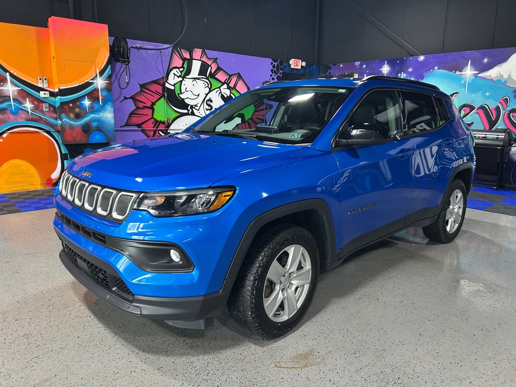 2022 Jeep Compass Image 1