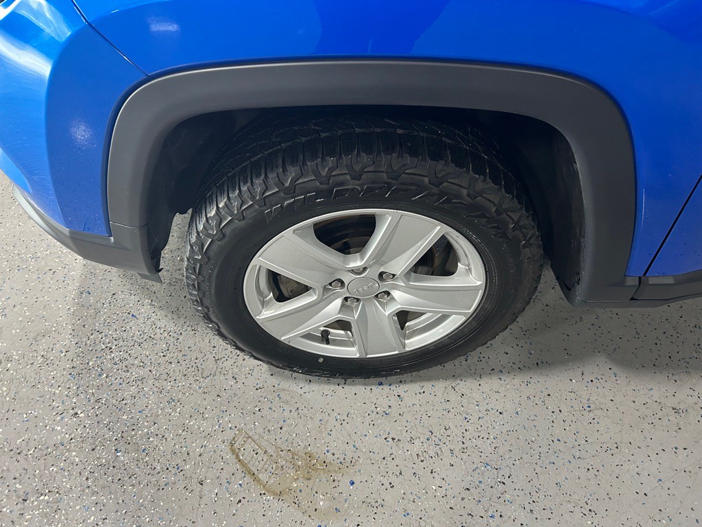 2022 Jeep Compass Image 9