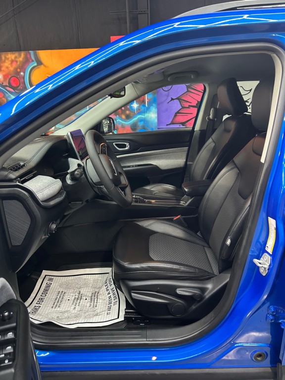 2022 Jeep Compass Image 13