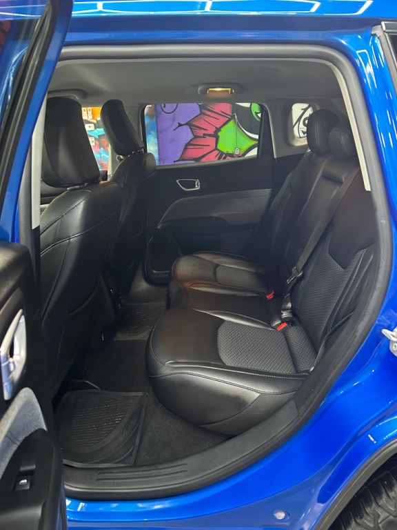 2022 Jeep Compass Image 15