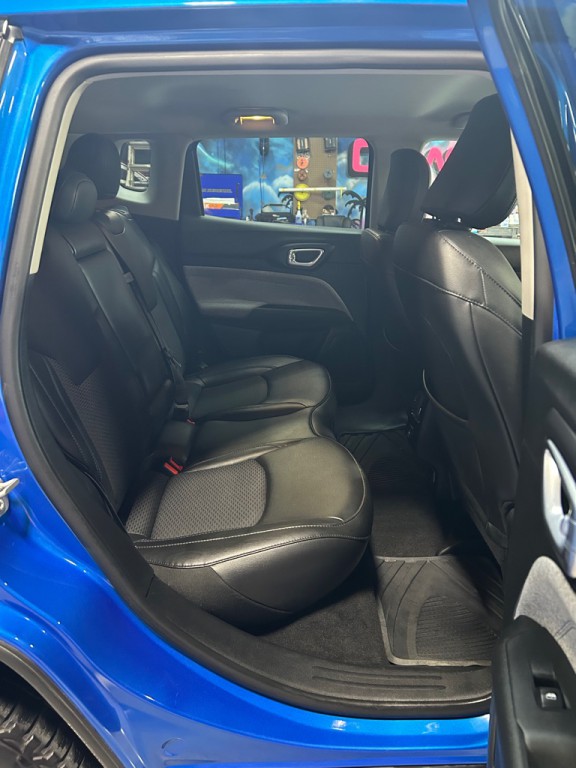 2022 Jeep Compass Image 17