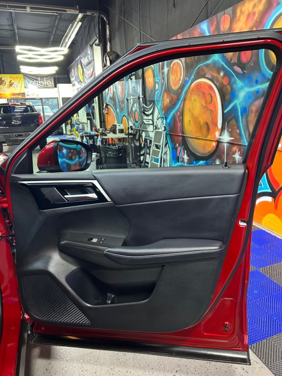 2023 Mitsubishi Outlander Image 26