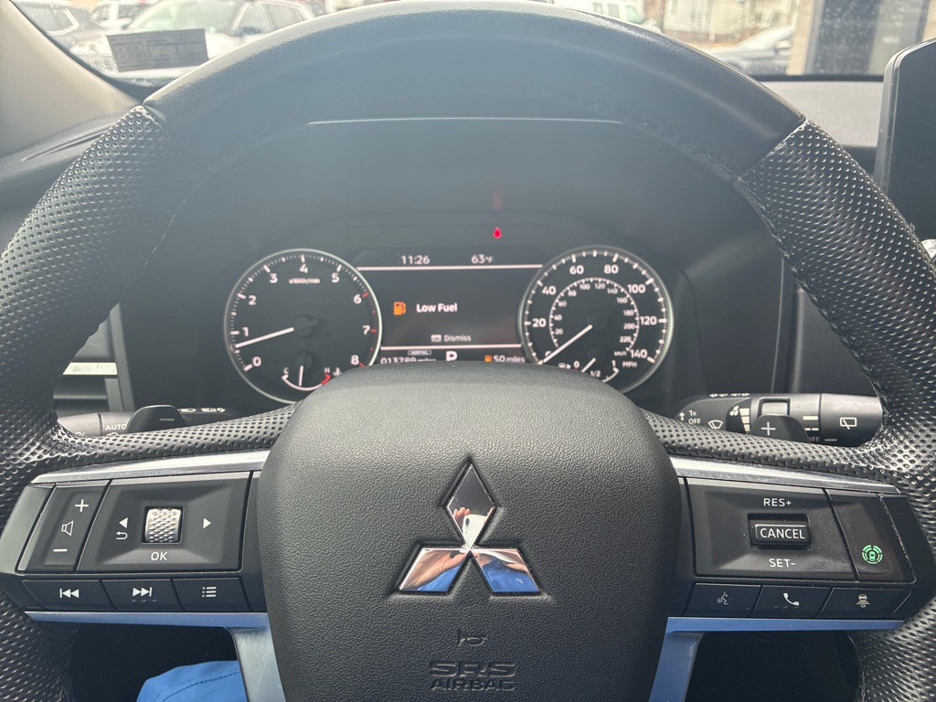 2023 Mitsubishi Outlander Image 9