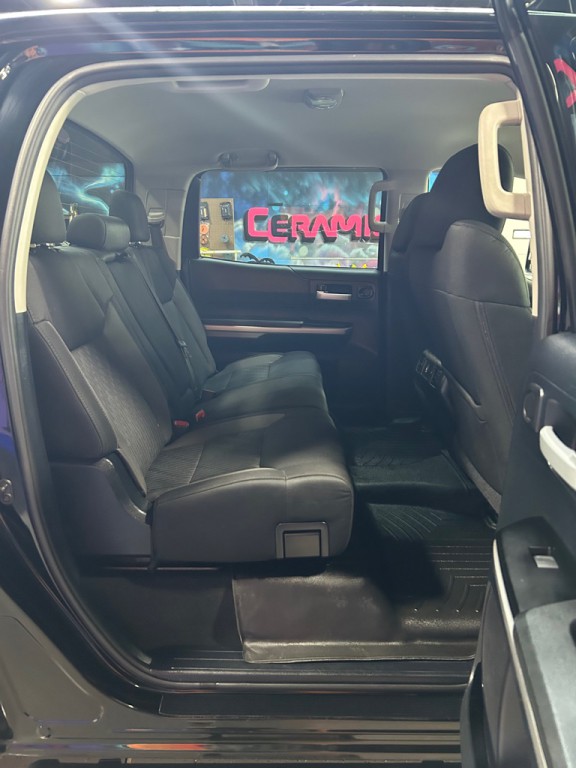 2015 Toyota Tundra Image 11