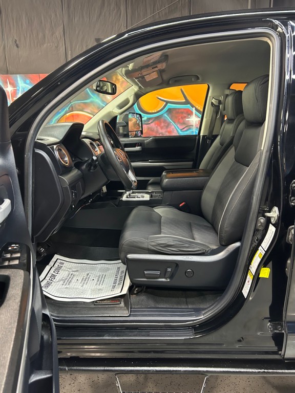 2015 Toyota Tundra Image 27