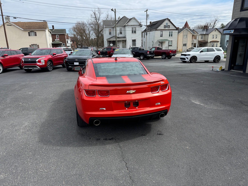 2010 Chevrolet Camaro Image 3