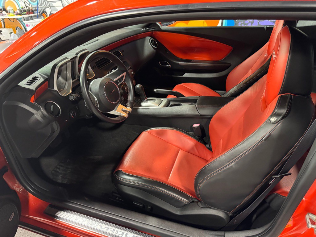 2010 Chevrolet Camaro Image 11