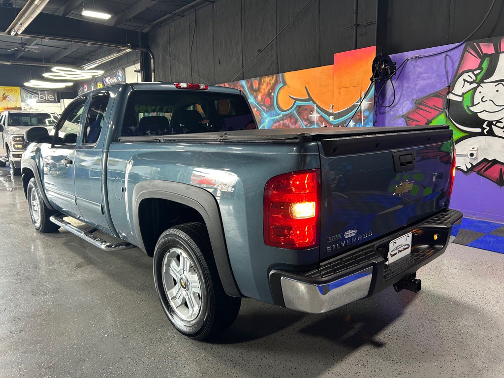 2011 Chevrolet Silverado 1500 Image 5