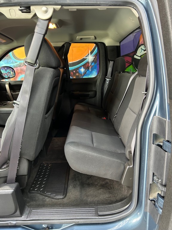 2011 Chevrolet Silverado 1500 Image 18