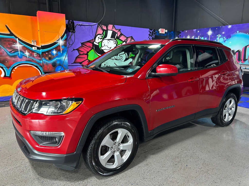 2018 Jeep Compass Image 1
