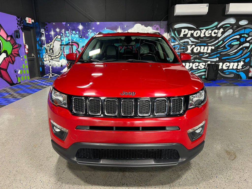 2018 Jeep Compass Image 2