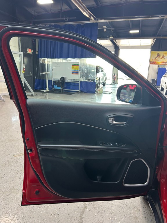 2018 Jeep Compass Image 12