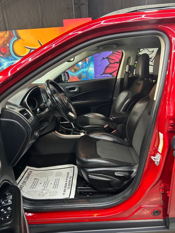 2018 Jeep Compass Image 13